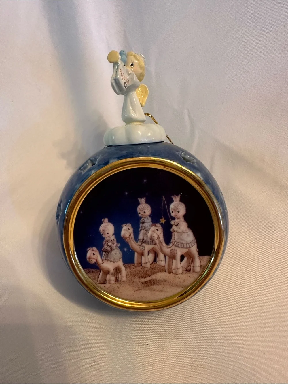 Precious moments they followed the stars Christmas ornament vintage